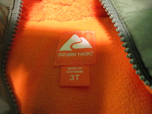 Used Ozark Trail Size 3T Winter Puffer Jacket