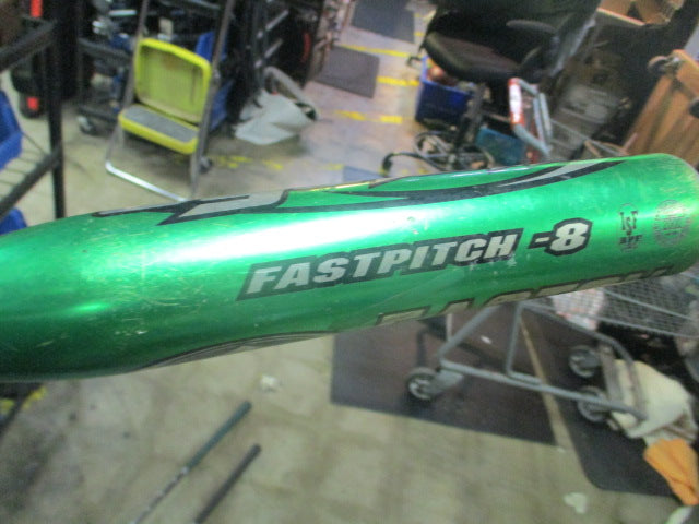 Load image into Gallery viewer, Used Easton Cyclone fastpitchsoftball bat -8 27" 19oz
