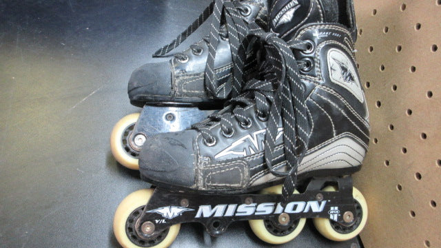 Load image into Gallery viewer, Used Mission RL Hockey In-Line Skates *Missing 2 Wheels* - Size 1-4
