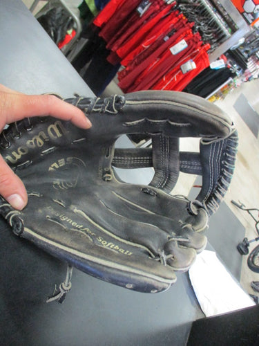 Used Wilson Select Size Unknown Glove - RHT