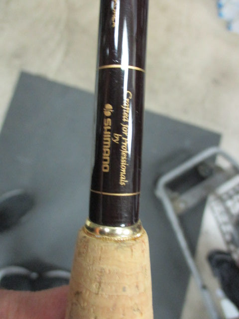 Use Shimano AERO Magnumlite Graphite AMG60 6' Fishing Pole