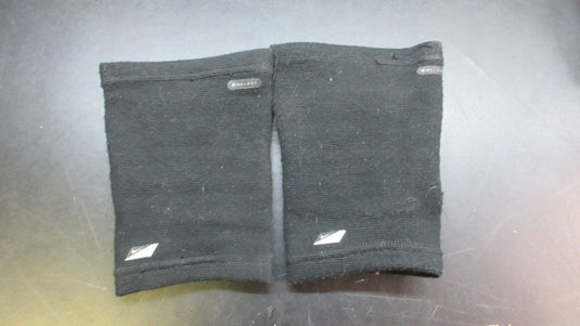 Used Nike Volleyball Knee Pads - Size M/L