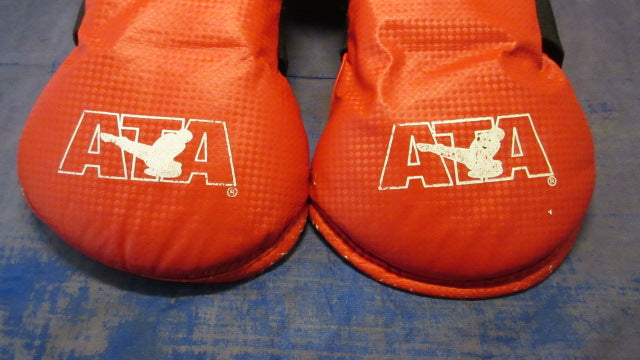 Load image into Gallery viewer, Used ATA Sparring Shoes Adult Size 11 - wear on bottom

