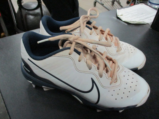 Used Nike Diamond Cleats Size 3.5