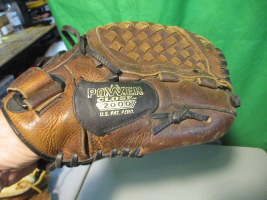 Used Mizuno Power Close 2000Prospect Series 11.5" RHT MPR1150R