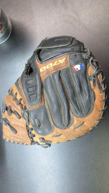 Used Wilson A700 32 3/4