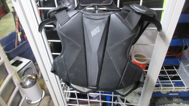 Load image into Gallery viewer, Used Nike Vapor Select Shoulder Pads - no shoulder pads
