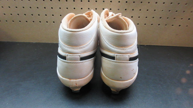 Load image into Gallery viewer, Used Jordan Retro Metal Baseball Cleats - Size 9.5
