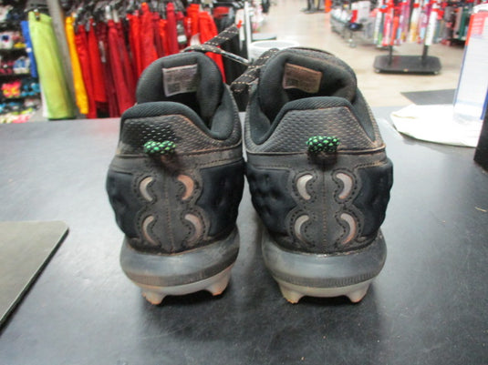 Used Under Armour Out Of Here Size Youth 6 Cleats
