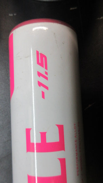 Load image into Gallery viewer, Used Louisville Slugger Diva 27" -11.5 USSSA Fastpitch Softball Bat
