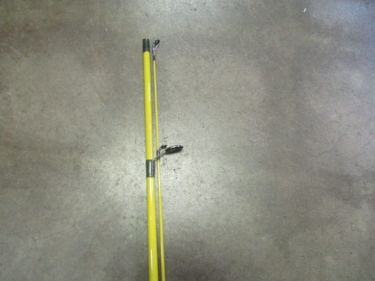 Used Fin-Chaser 6' 2-Piece Fishing Pole