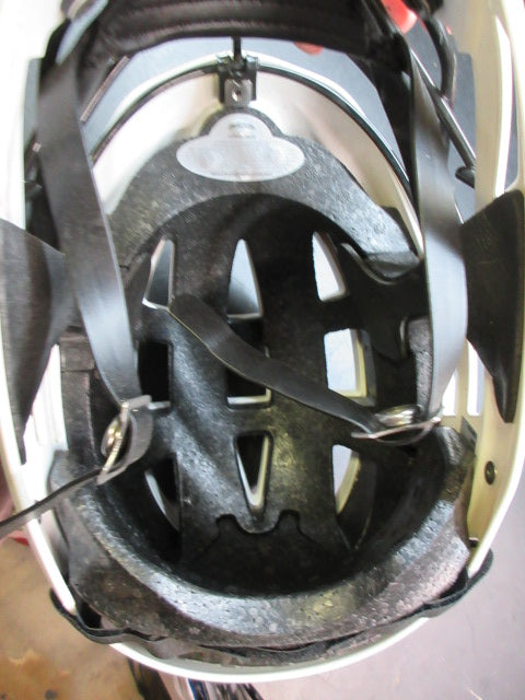 Used Cascade CS Youth Lacrosse Helmet