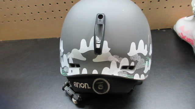 Load image into Gallery viewer, Used Anon Boa Kids Snowboard/Ski Helmet - Size Small/Medium
