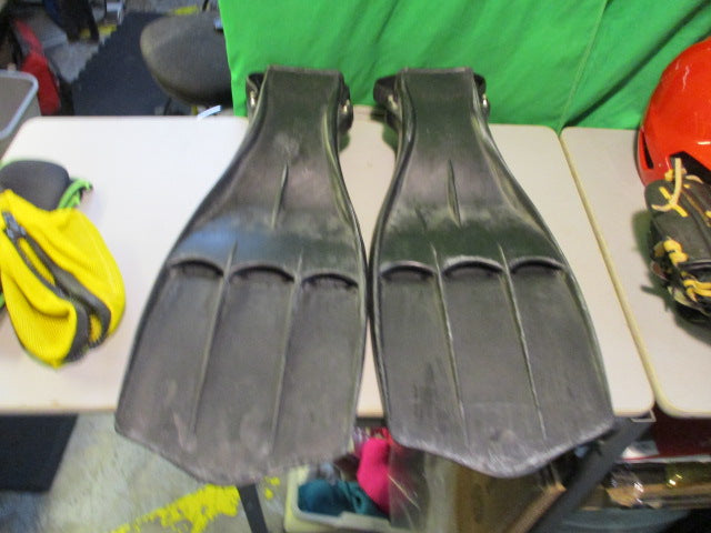 Load image into Gallery viewer, Used ScubaPro JetFin Scuba Fins Size XL
