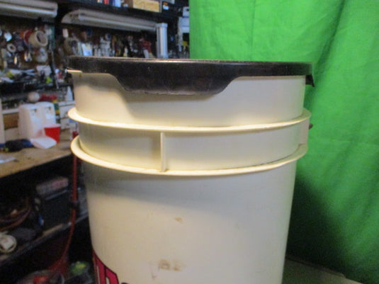 Used Wilson Ball Bucket W/ Padded Lid