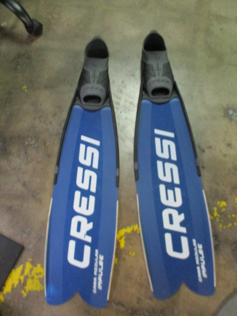 Load image into Gallery viewer, Used Cressi Cara Modular Impulse Fins Size 42-43 (8/9)
