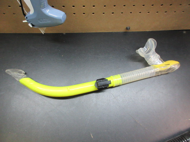 Load image into Gallery viewer, Used Scuba Pro Nexus Snorkel
