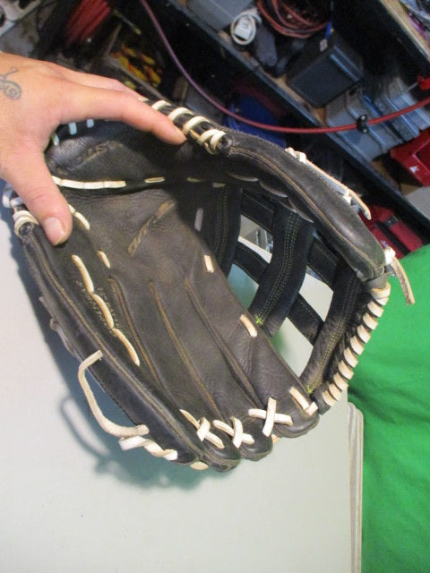 Used Easton Salvo Slow Pitch Softball Glove Series 14