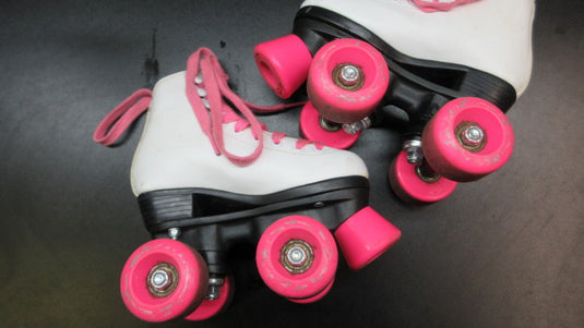 Used Riedell Wave Size 10 Junior Quad Roller Skates