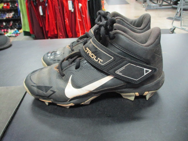 Load image into Gallery viewer, Used Nike Trout Size Youth 5.5 Cleats
