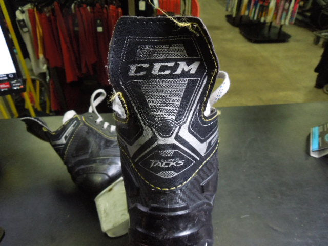 Load image into Gallery viewer, Used CCM Tacks 9350 Ice Hockey Skates Size 3
