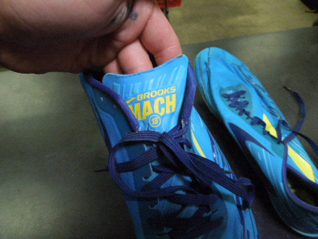 Load image into Gallery viewer, Used Brooks Mach 18 Cross Country Race Shoes Size 12

