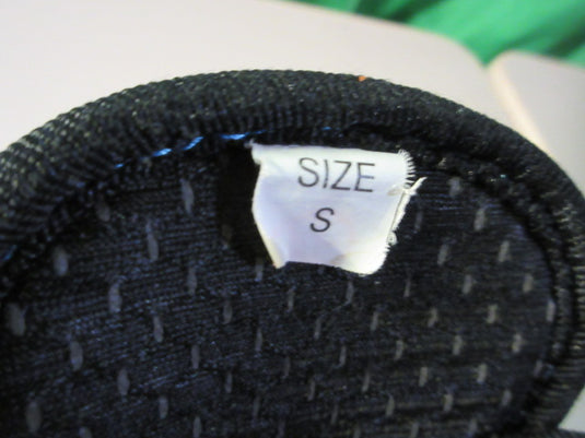 Used True Kids Size Small Hockey Shin Pads