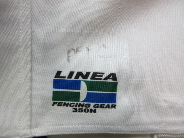Load image into Gallery viewer, Used 164 Linea Fencing Jacket - Size Small

