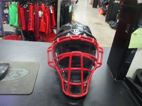 Used Louisville Slugger PG Series 5 Size 6 3/8- 7 1/8 Catchers Helmet