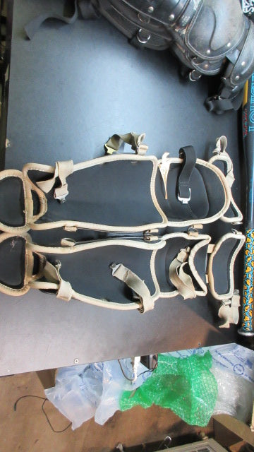 Load image into Gallery viewer, Used All-Star Catchers Shin Guards - 7-9
