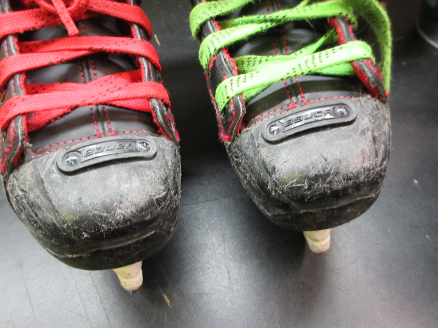 Load image into Gallery viewer, Used Bauer NS Hockey Skates - Size Youth 13k
