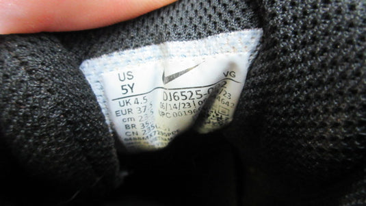 Used Nike Alpha Huarache 4 Keystone Low Baseball Cleats - Size Youth 5