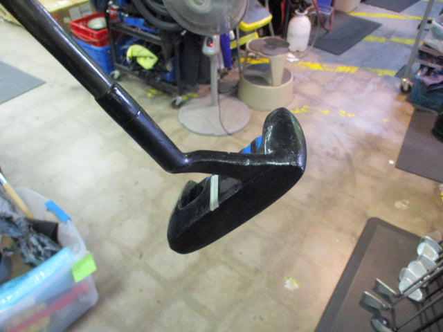 Load image into Gallery viewer, Used Alien Sport Tutch Mallet RH 34&quot; Putter
