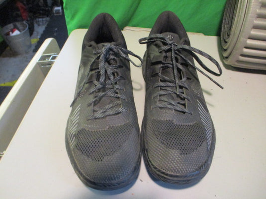 Used Nike Kyrie Flytrap 5 Size 10 Basketball Shoes