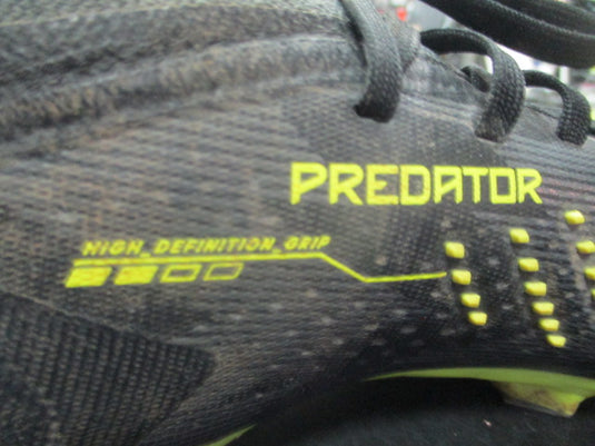 Used Adidas Predator Size 6.5 Soccer Cleats