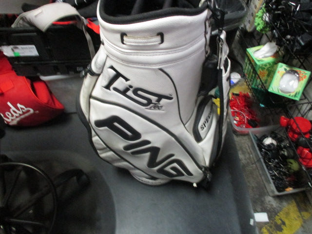 Load image into Gallery viewer, Used Ping Specify i3+ Golf Bag
