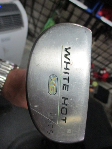 Used Odyssey White Hot RH Mallet 32