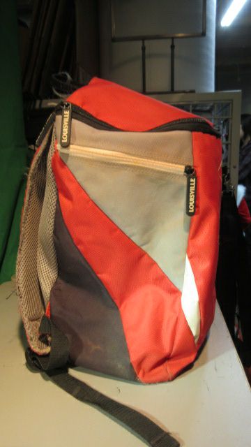 Load image into Gallery viewer, Used Louisville Slugger Youth Genuine 4 Bat Back Pack
