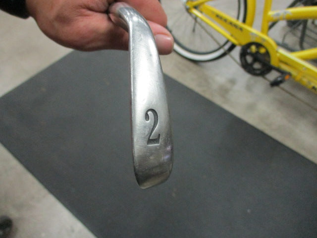Load image into Gallery viewer, Used Titleist DCI 981 2 Iron - RH
