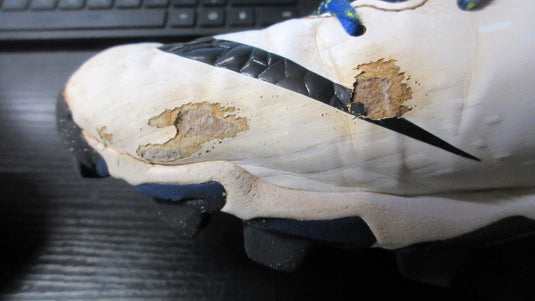 Used Nike Hyperdiamond 4 Cleats Adult Size 8 - wear on side