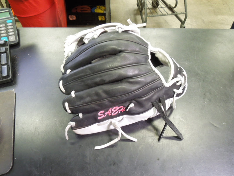 Load image into Gallery viewer, Lightly Used AP Custom Softball Glove Right Hand 13"
