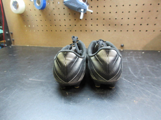 Used Puma Attacanto FG/AG Kids Youth Soccer Cleats - Size 5
