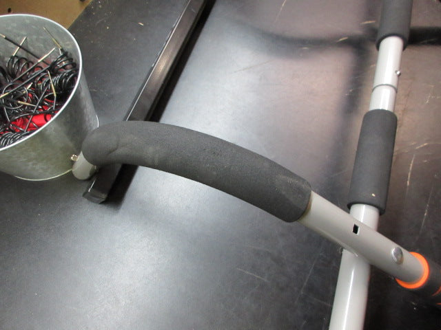 Load image into Gallery viewer, Used AOPA Multi-Grip Doorway Pull-Up Bar

