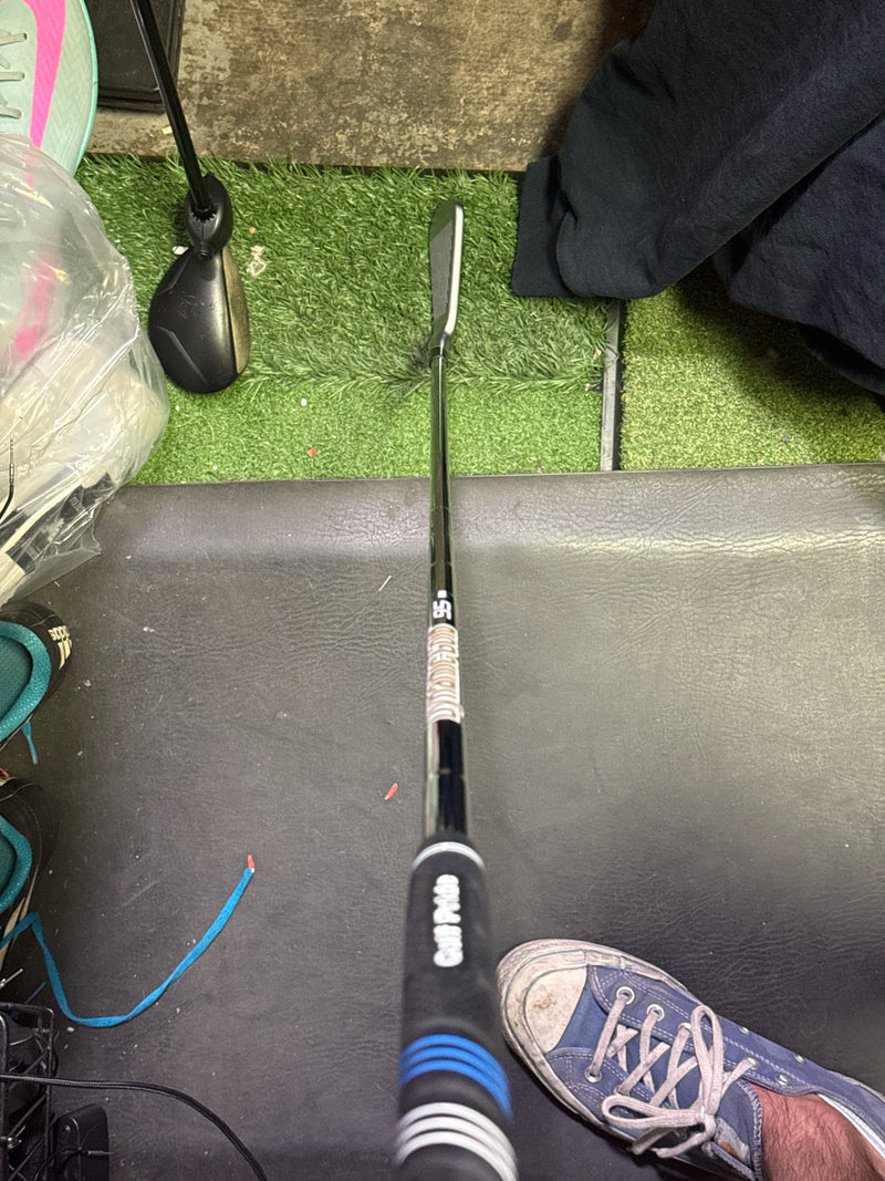 Load image into Gallery viewer, Used TaylorMade Tung. P-790 Right Hand 4 Iron
