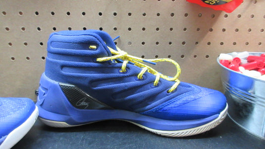 Used Under Armour Curry 3 Matter Basketball Shoes - Size Youth 7
