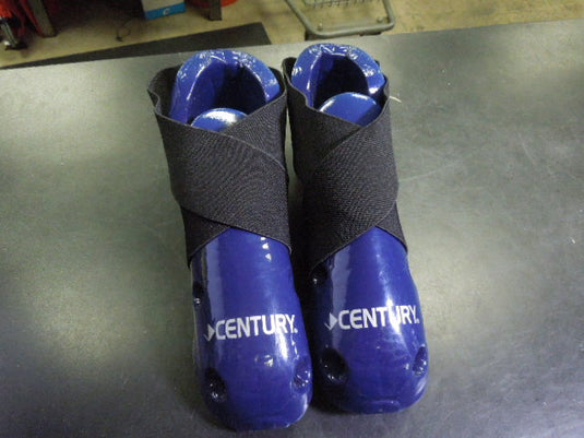 Used Century Foot Pad Sparring Protection Size 1/2