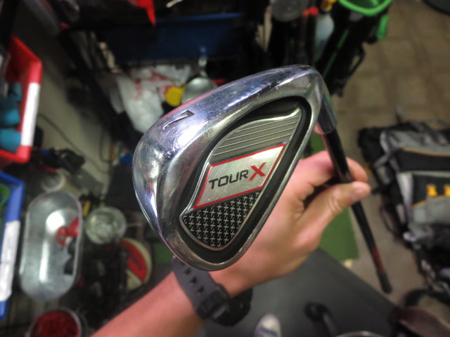 Load image into Gallery viewer, Used Tour X Jr. Right Hand 7 Iron
