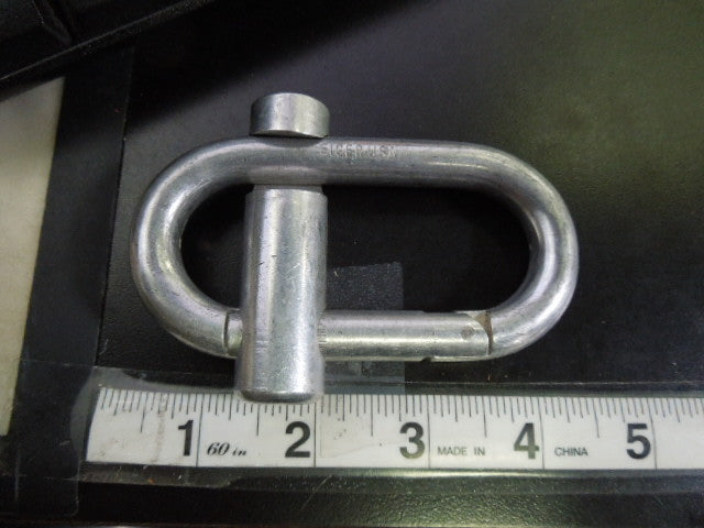 Load image into Gallery viewer, Used Vintage Eiger USA Oval Cross Bar Lock Carabiner
