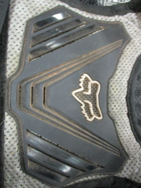 Load image into Gallery viewer, Used Fox Titan Peewee Size S/M Motorcross Chest Protector
