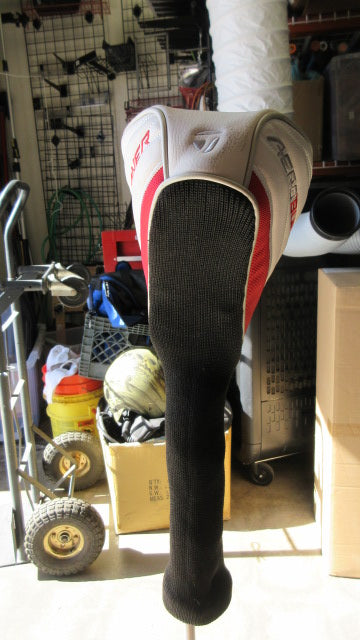 Load image into Gallery viewer, Used Taylormade Aero Buner 10.5 Deg Driver - RH
